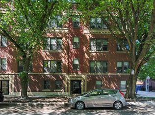 1520 W Belle Plaine Ave #2, Chicago, IL 60613