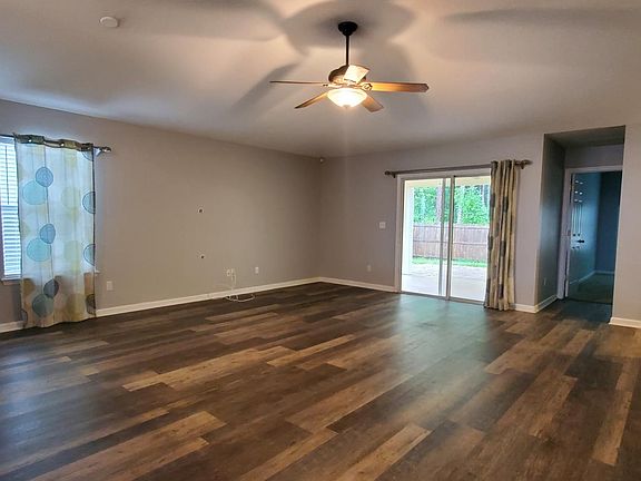 5th image of 996 Beckingham Dr