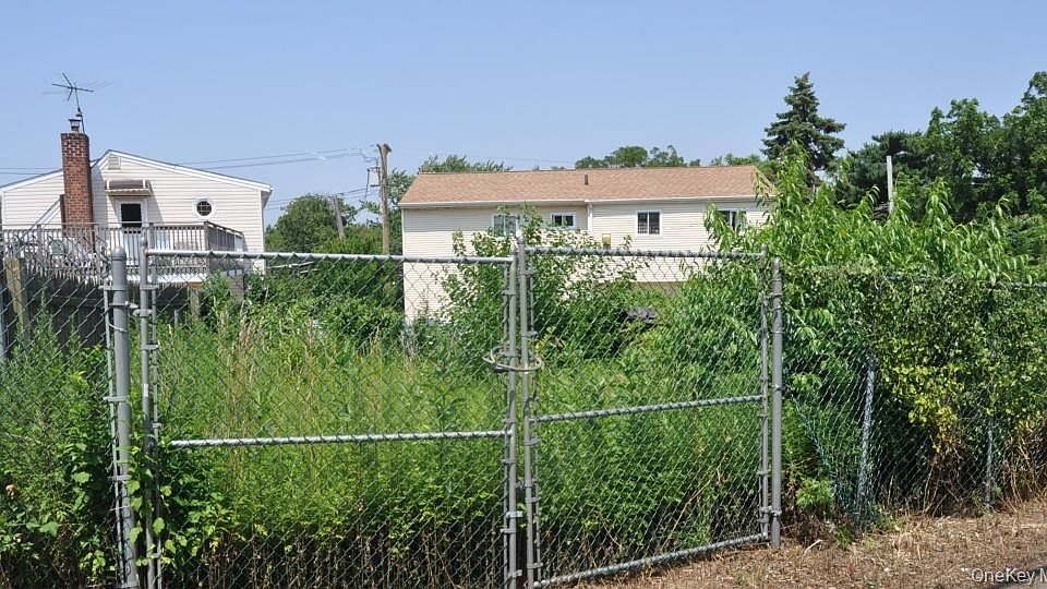 1st image of 12122 Hook Creek Boulevard