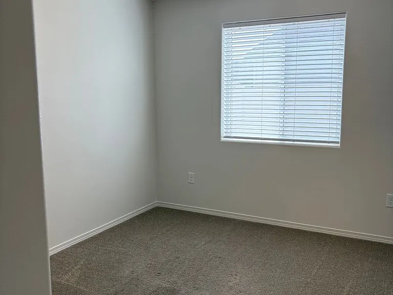 4213 Atwood Rd — Photo 18