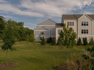 310 Copper Square Dr, Bethel, CT 06801