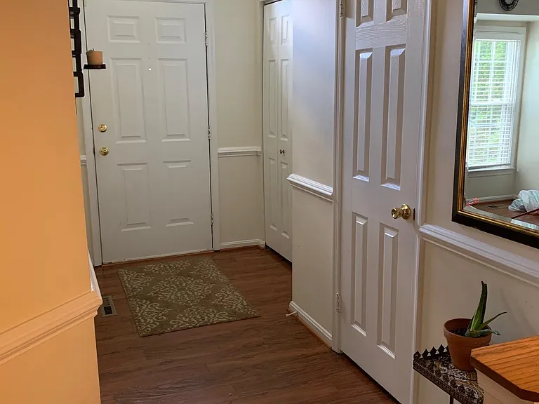 8833 Manahan Dr — Photo 23