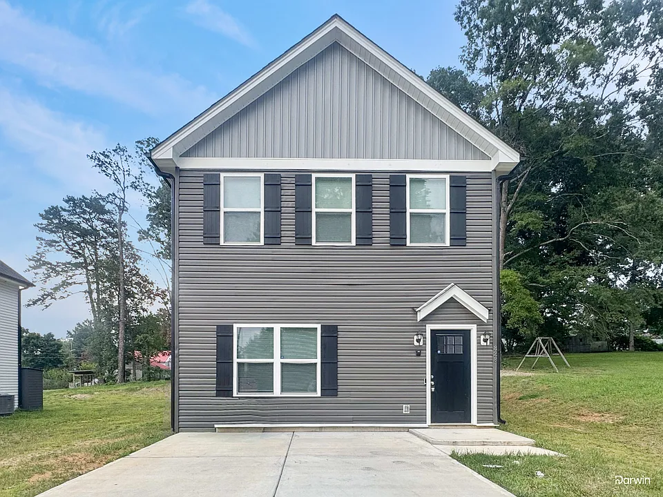828 Graylyn Dr