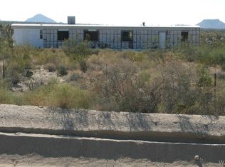 1752 E Boriana Mine Rd, Yucca, AZ 86438