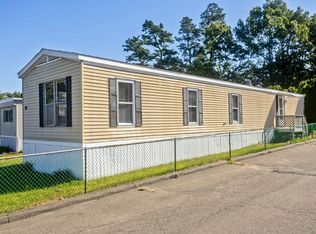 56 Klondike Ave, Westfield, MA 01085