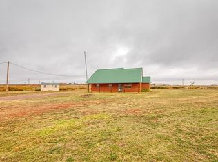 11800 N 1932nd Rd, Sayre, OK 73662