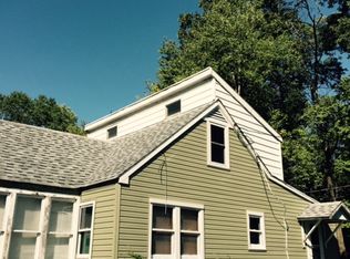 2504 E Scenic Dr, Bath, PA 18014