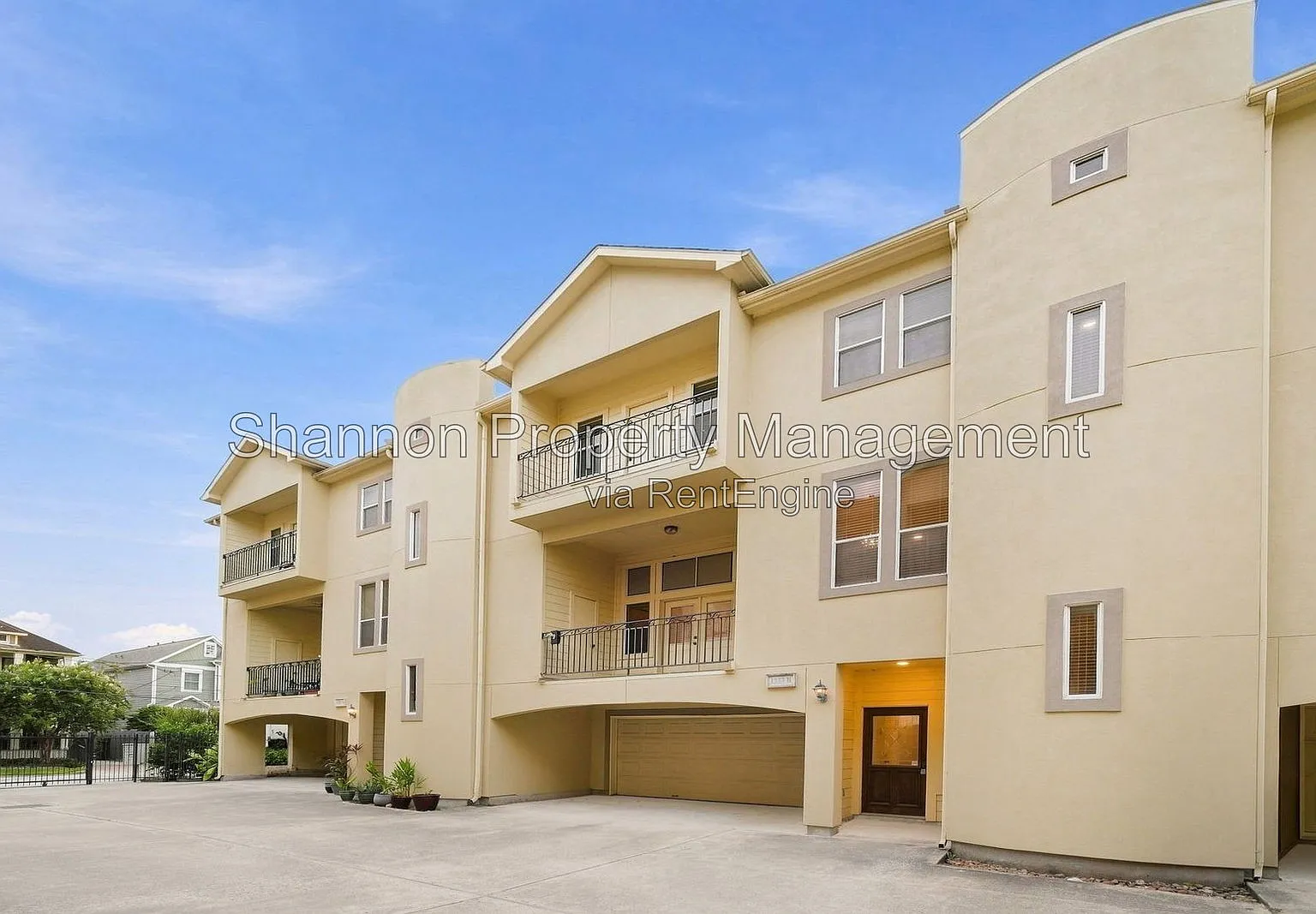 3 bed, 3.5 bath, 2277 sqft, $3,100 — Photo 4