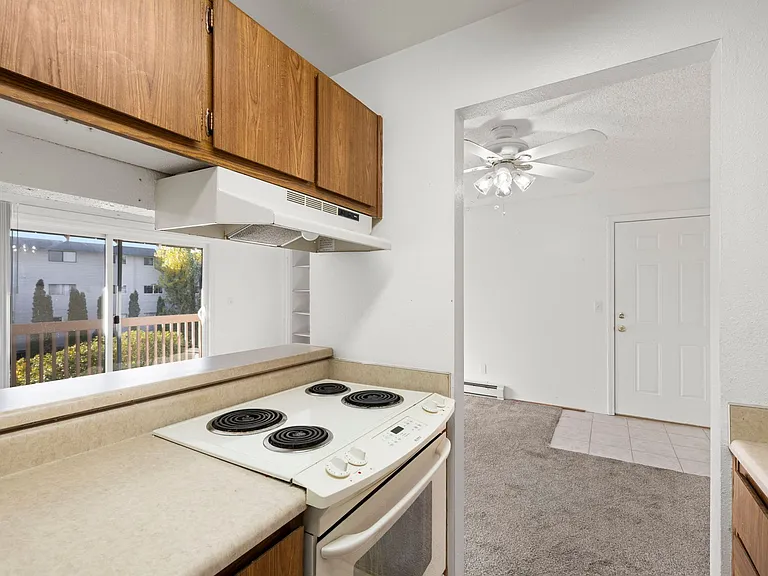 22749 Marine View Dr S — Photo 14