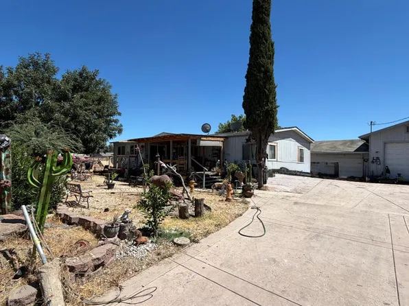 400 Cowan St, Modesto, CA 95358