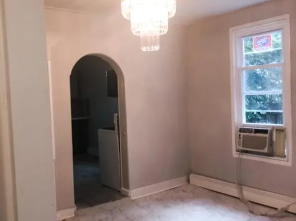 (undisclosed Address), Passaic, NJ 07055