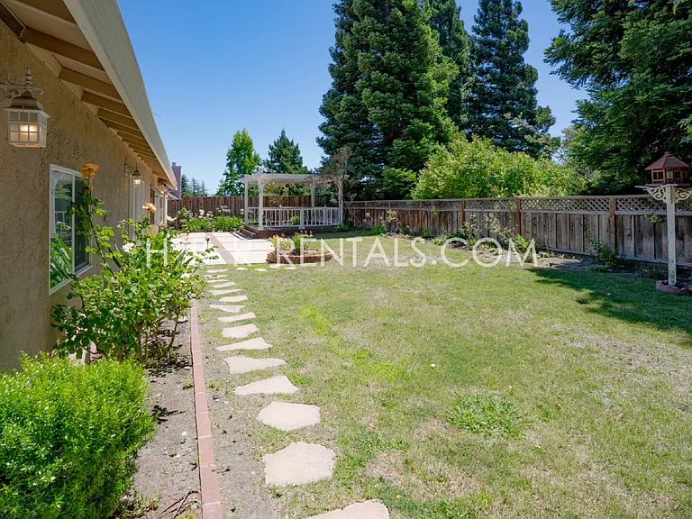2865 Morgan Dr — Photo 37