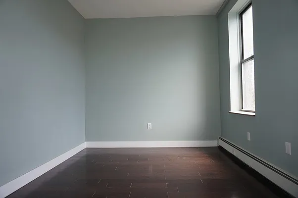 Rented by Real Team Brokerage | media 18