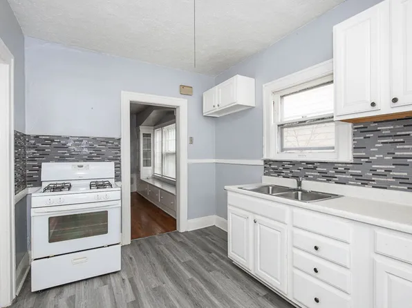 2827 Avondale Ave Cleveland Heights, Oh. 44118, 2827 Avondale Ave #2, Cleveland, OH 44118