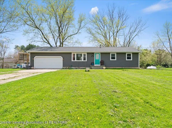 5632 Wildcat Rd, Saint Johns, MI 48879