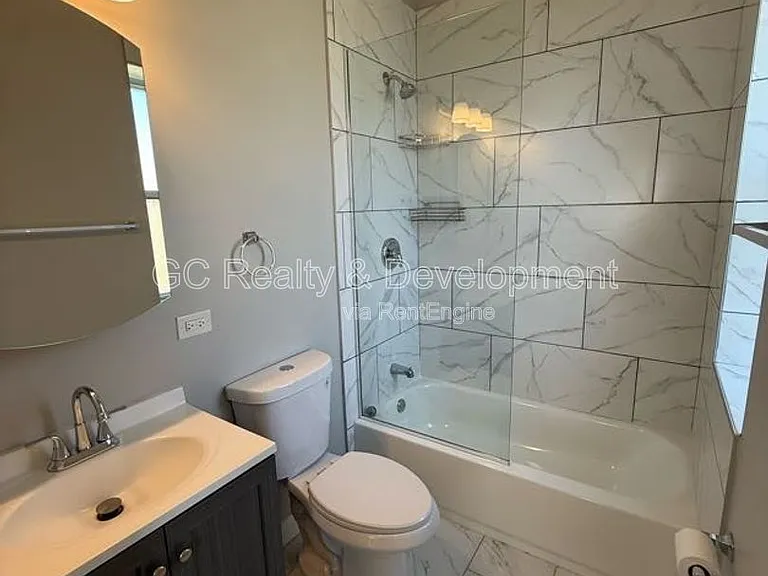 4753 S Saint Lawrence Ave #3 — Photo 7