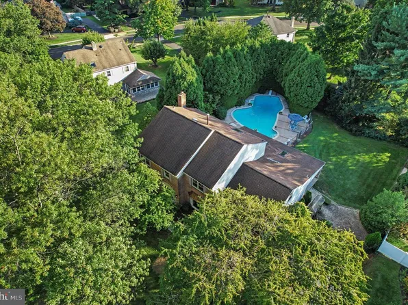708 Aldrin Ave, Lansdale, PA 19446