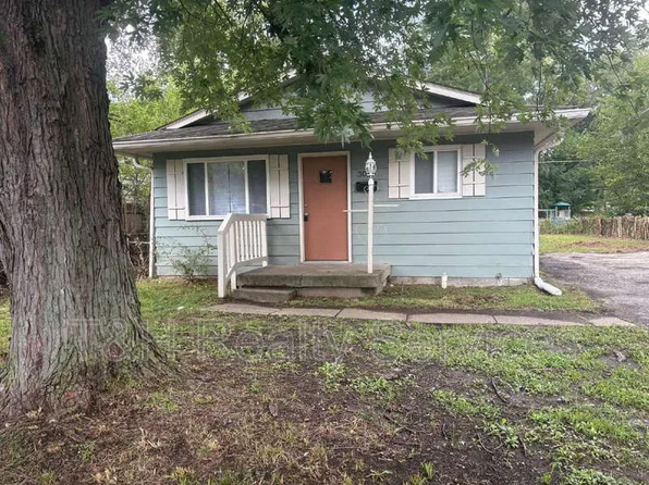 3030 Roberta Dr, Indianapolis, IN 46222