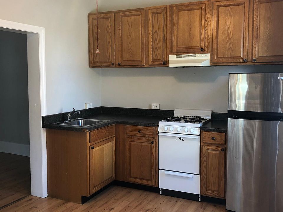 1st image of 839 N Dupont St #3