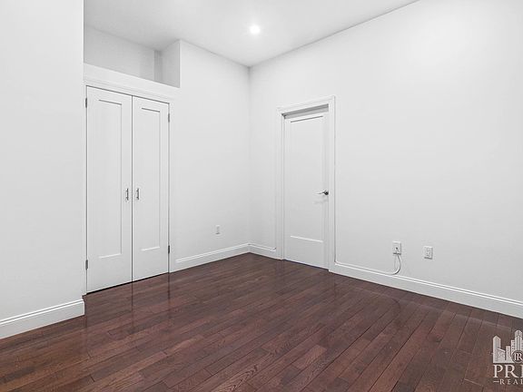 5th image of 176 E 85th St APT 4A