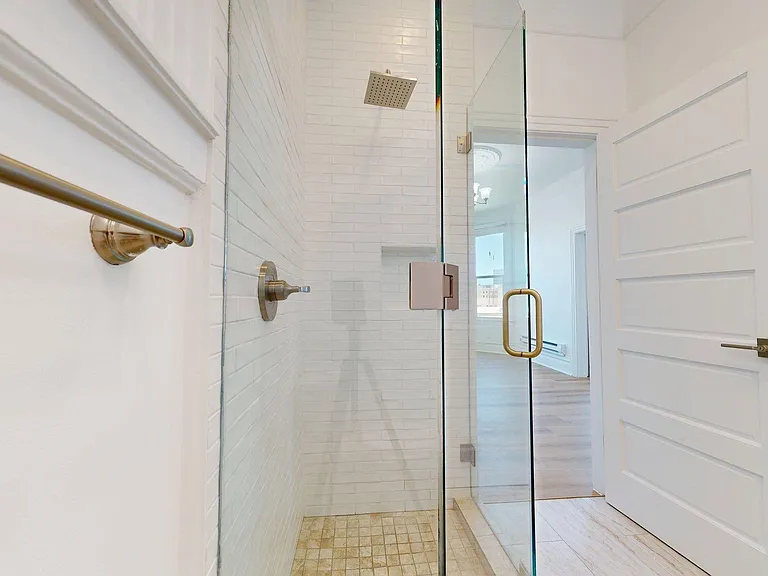 445 Octavia St #7 — Photo 12