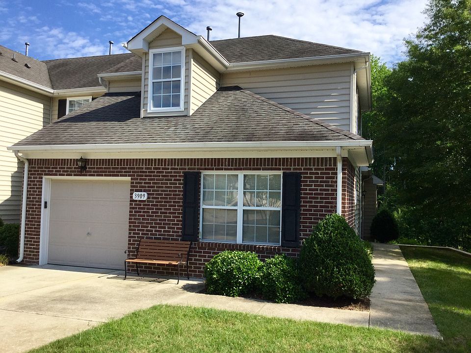 1st image of 3909 Cromwell Ln