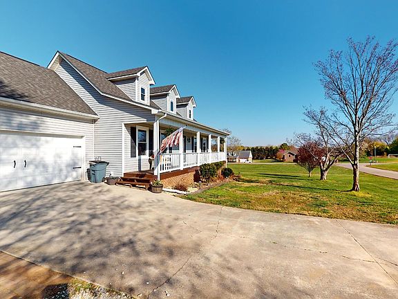 4th image of 1267 Christianburg Ln