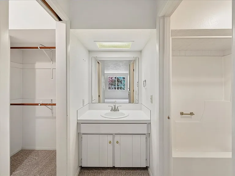 3117 S Waterbury Ln — Photo 25