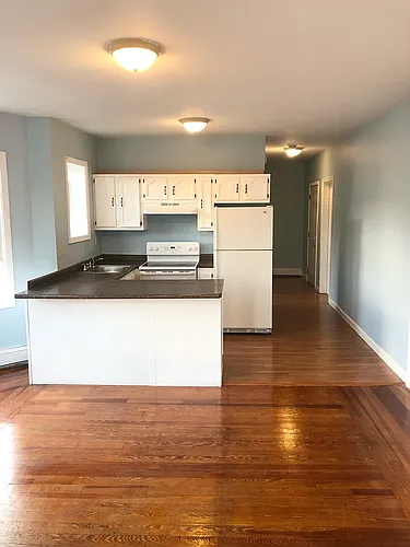 304 Public St #2 Photo 1