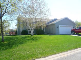 4415 W 136th St, Savage, MN 55378