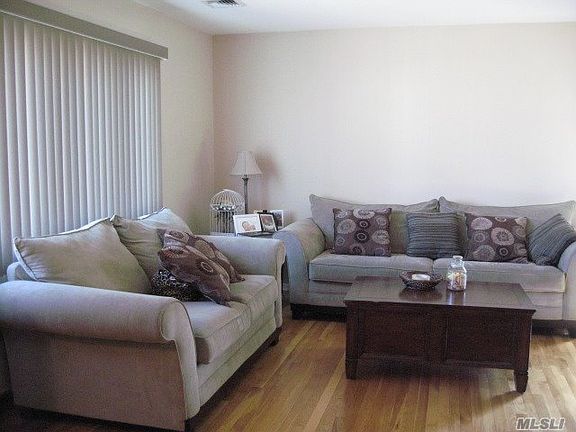 5th image of 147 Princess St