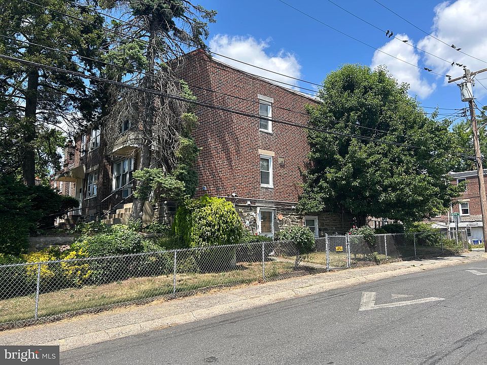 2nd image of 27 Stephan Ct