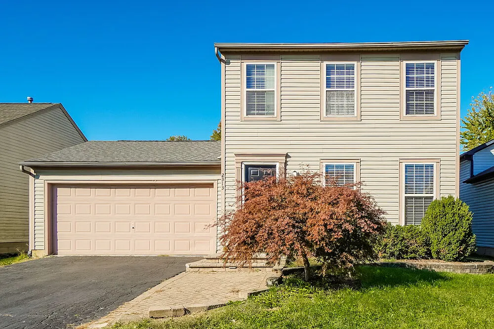3 bed, 2.5 bath, 1408 sqft, $2,705 — Photo 1