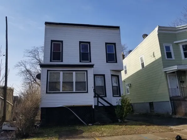 9 Lindsley Pl, East Orange, NJ 07018