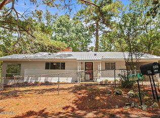106 Lakeview Cir, Florence, MS 39073