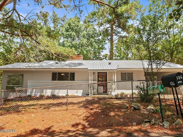 106 Lakeview Cir, Florence, MS 39073