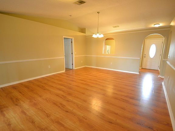 2nd image of 3722 Stonefield Dr