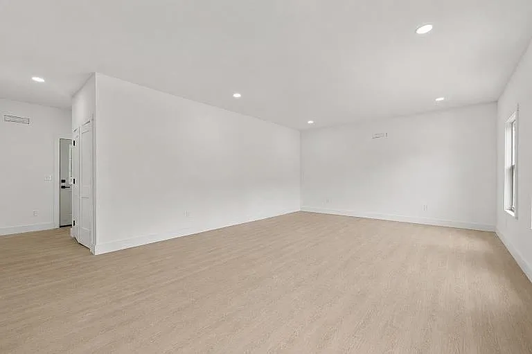 4381 Ebell Rd — Photo 5