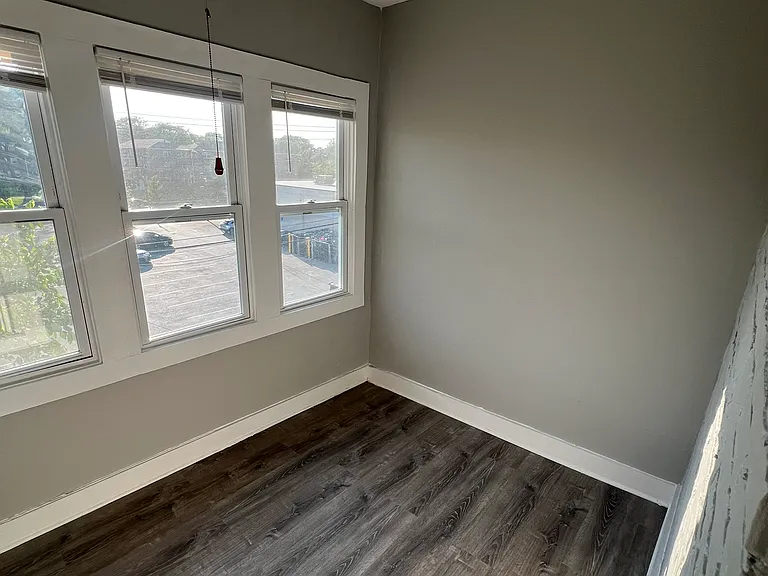 8346 S Maryland Ave #3 — Photo 10