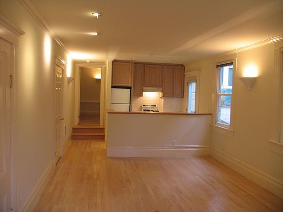4th image of 3974 23rd St #A
