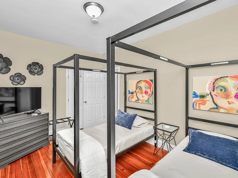 12 Ferndale St #2 — Photo 27