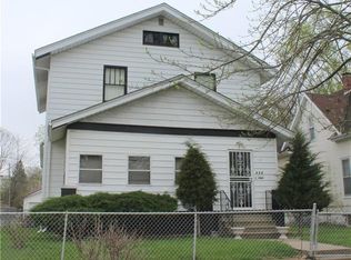 438 S Boyd St, Decatur, IL 62522