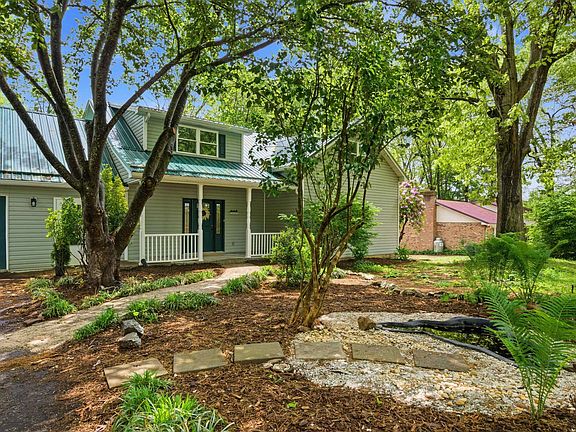 4th image of 5660 Sharon Dr