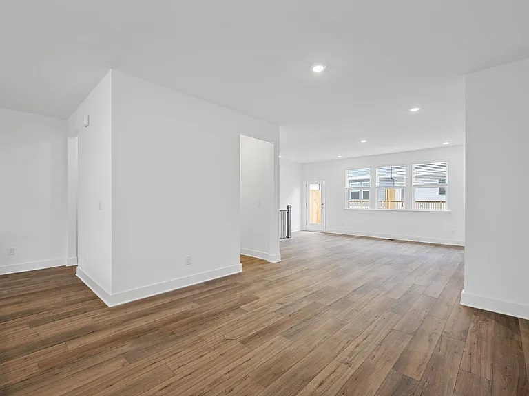 3227 Aberdeen Row — Photo 35