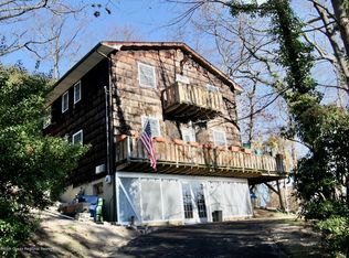 3 Elizabeth Ter, Neptune, NJ 07753