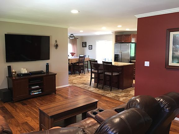 3rd image of 4447 335th Ct SE