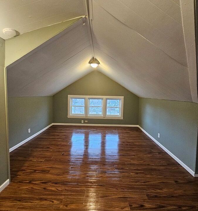 2nd image of 503 N State St APT 4