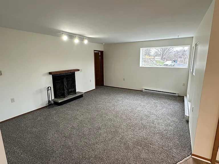 110 Pine Tree Rd #B — Photo 7