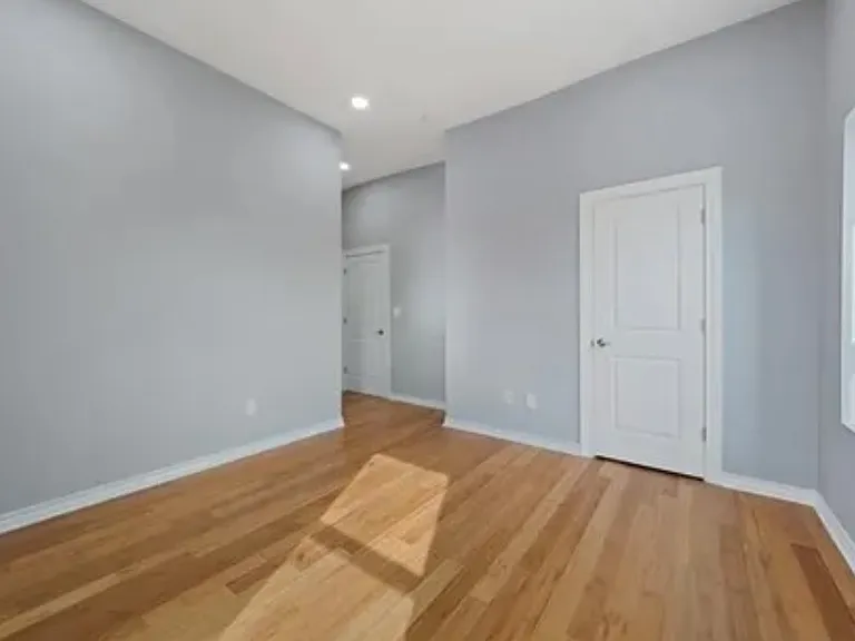 4633 Virginia Ave #101 — Photo 19