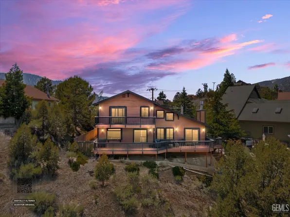 2100 Saint Bernard Dr, Pine Mountain Club, CA 93222